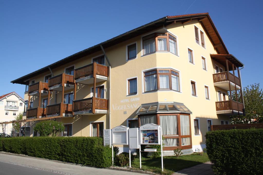 Hotel garni Vogelsang Bad Füssing Exteriör bild